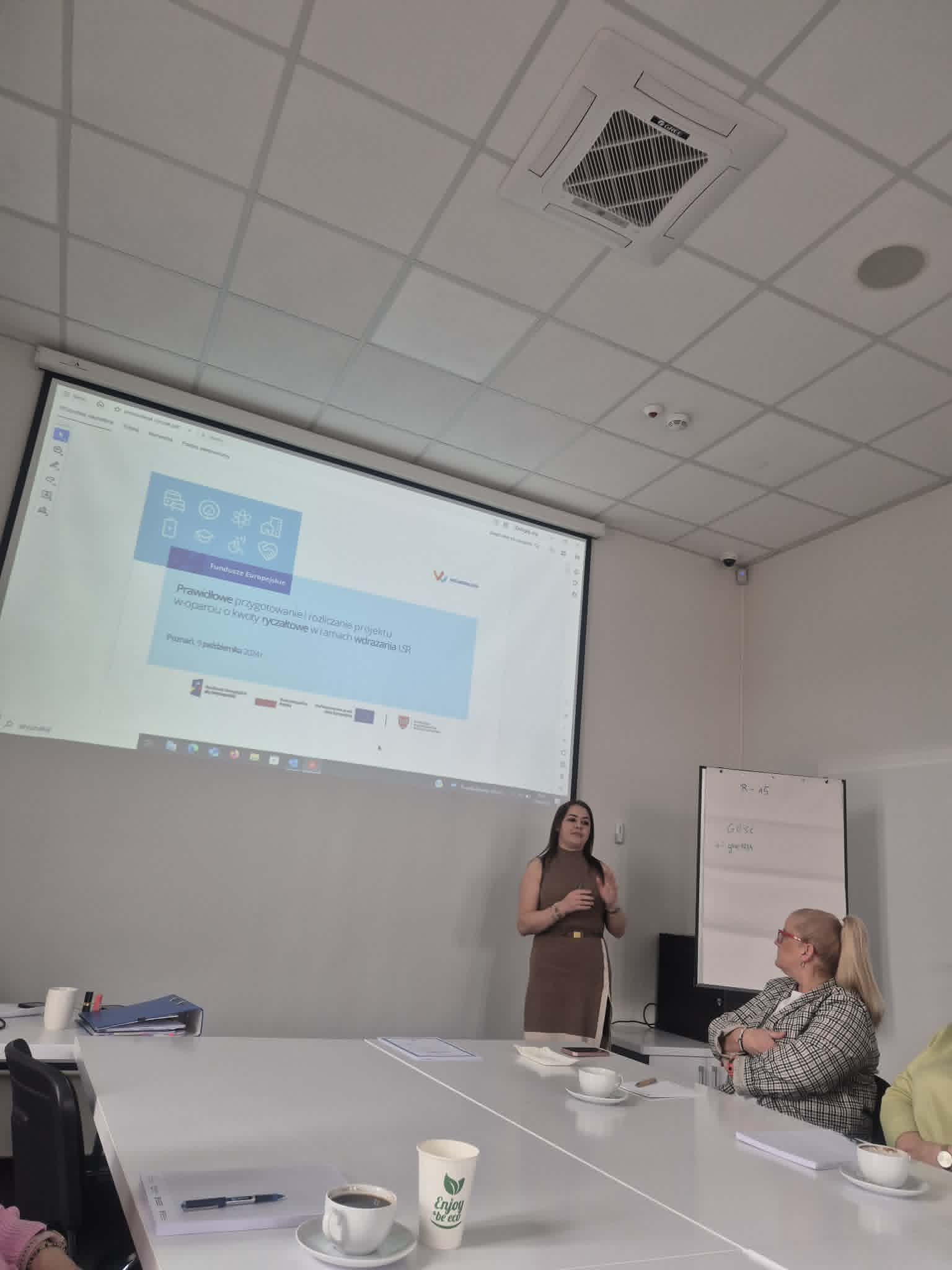Pracownik LGD na szkoleniu pt. „Realizacja i rozliczenie projektów w ramach FEW 2023–2027”